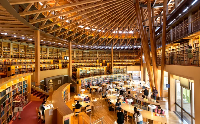 国際教養大学の図書館